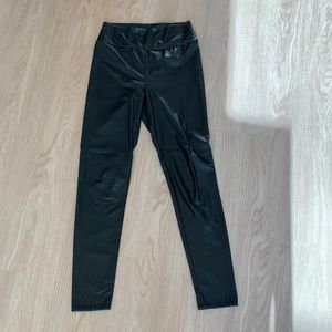 Faux Leather leggings Windsor size medium